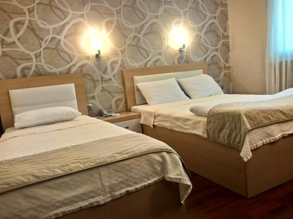 Guney Adana Otel Phòng bức ảnh